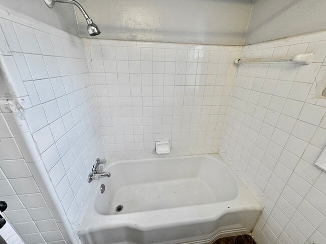 Building Photo - 2708 Filmore Ave
