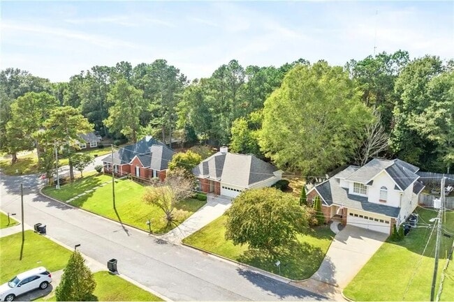 Building Photo - Overwood - Auburn