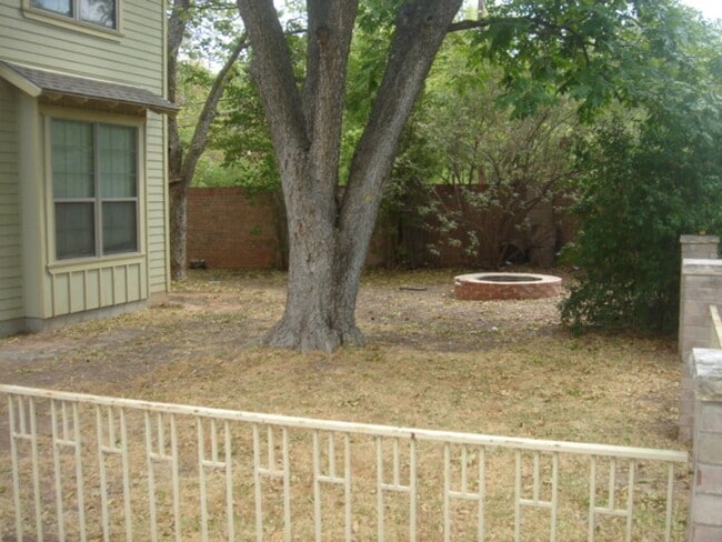 Building Photo - 5101 Martin Ave