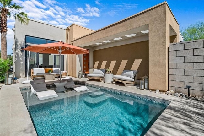 Building Photo - 446 Fountain Dr