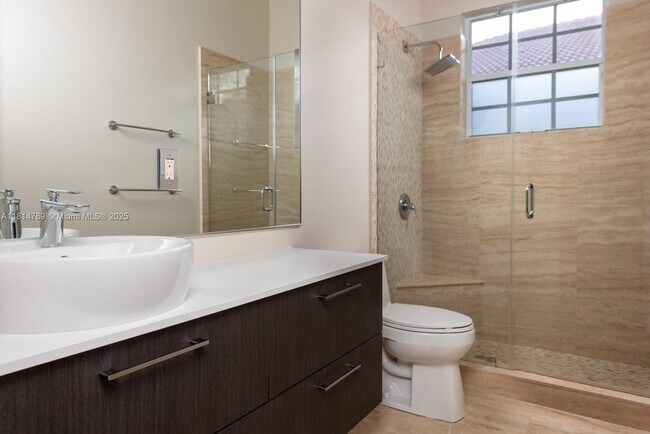 Building Photo - 1737 Harbor View Cir