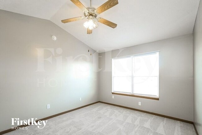 Building Photo - 6715 Wimbledon Dr