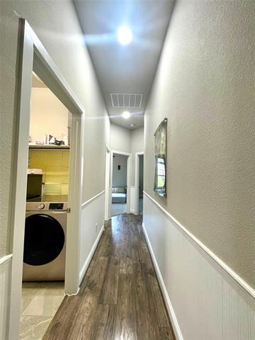 Building Photo - 1415 White Squall Trl