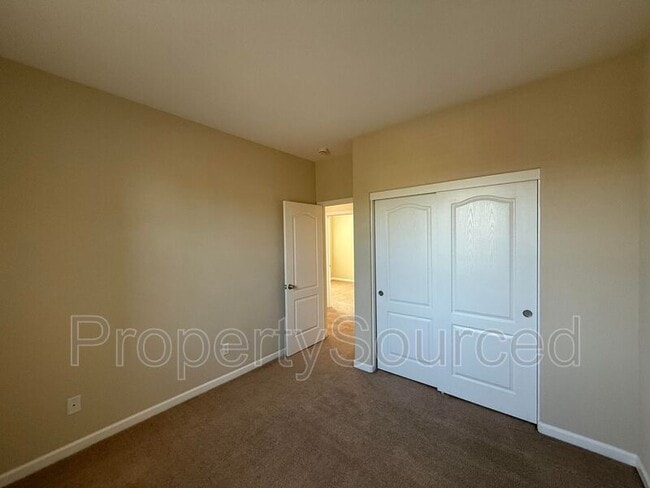 Building Photo - 388 Crescent Moon Dr