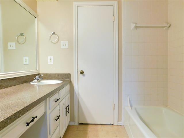 Building Photo - 1706 Wisteria St