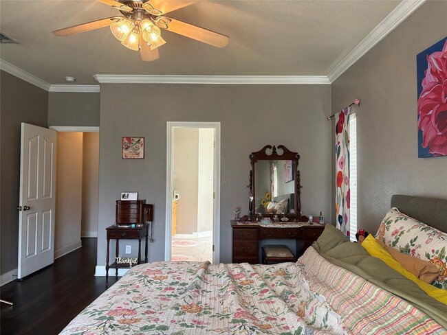 Building Photo - 113 Canyon Rd