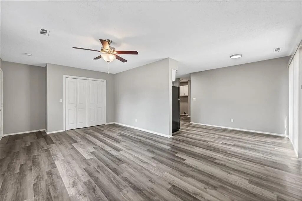 Building Photo - 2732 N Arroyo Ave