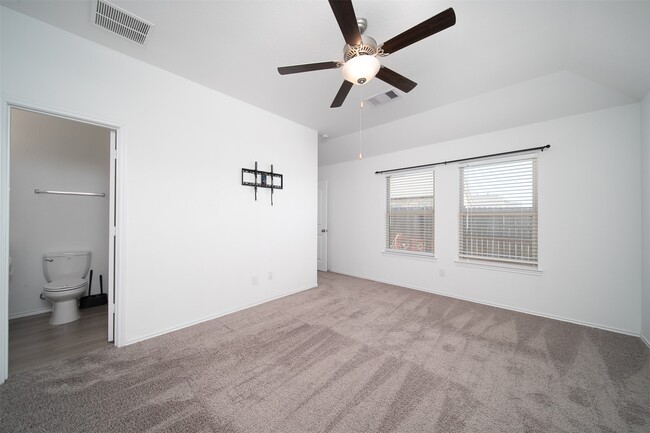 Building Photo - 18450 White Stallion Ln