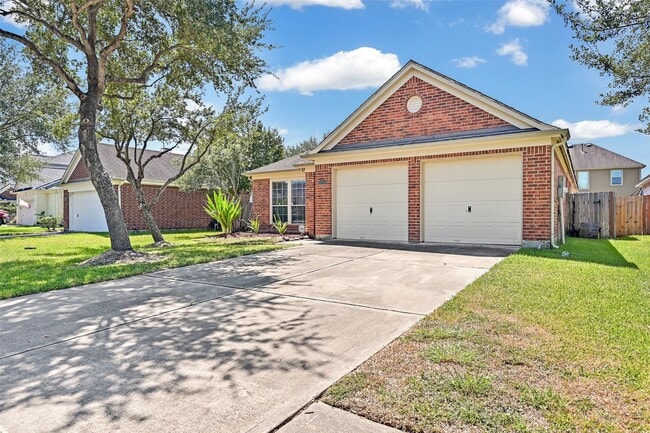 Building Photo - 3258 Gladewater Ln