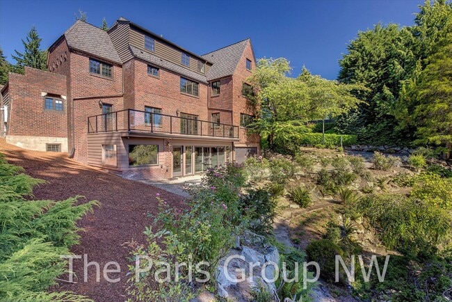 Building Photo - Amazing 1932 Blue Ridge Castle * Stunning ...