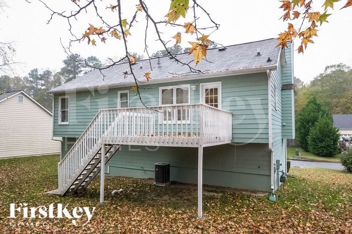 Building Photo - 118 Aztec Way SE