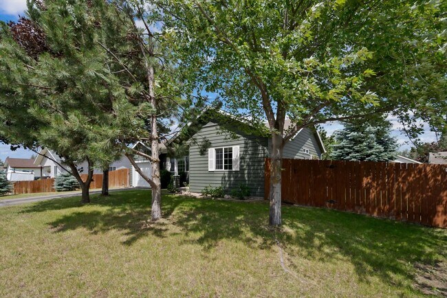 Building Photo - Glacier Chalet – Cozy Columbia Falls Retreat Near Glacier National Park