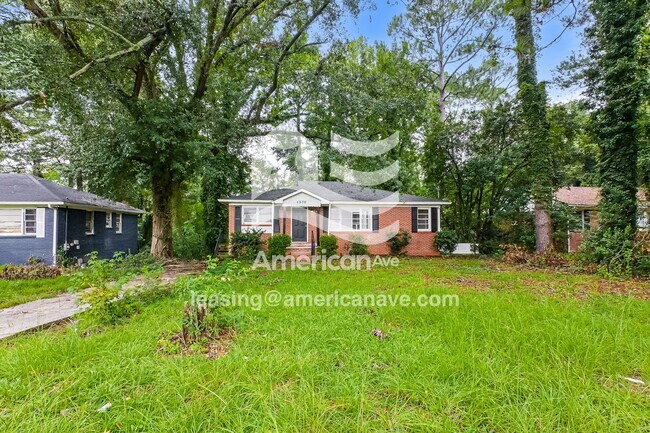 Building Photo - 1570 Engle Dr