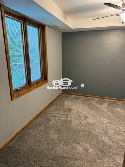 Building Photo - 1544 11th Ave SE