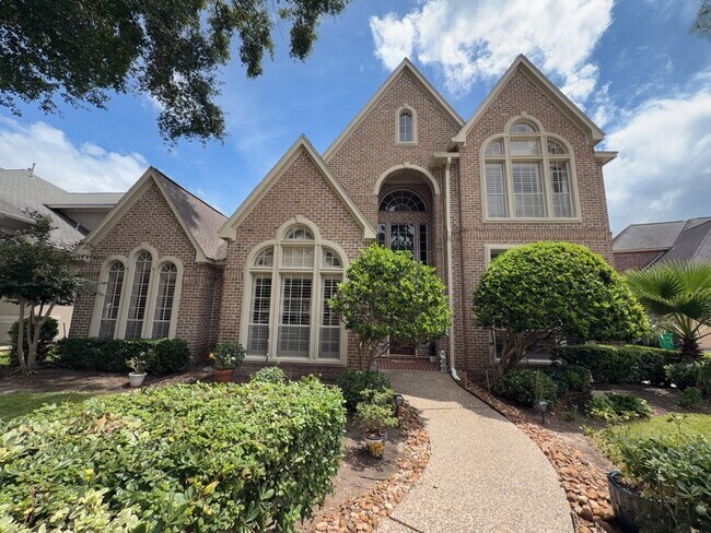 Building Photo - 16410 Emilia Ct