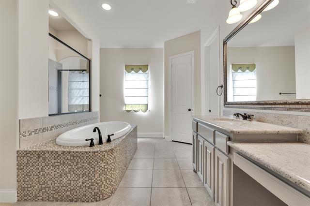 Building Photo - 1602 Meg Dr