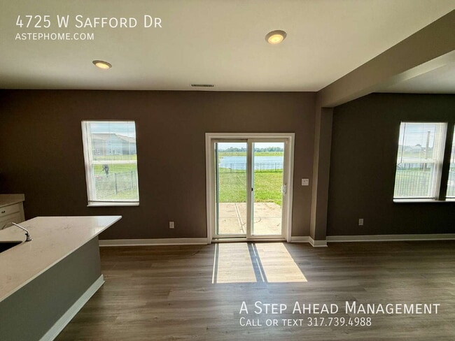 Building Photo - 4725 W Safford Dr