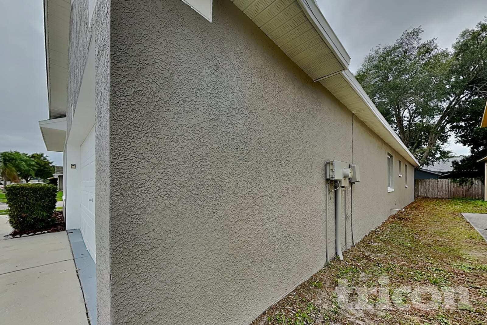 Building Photo - 11759 Lynmoor Dr