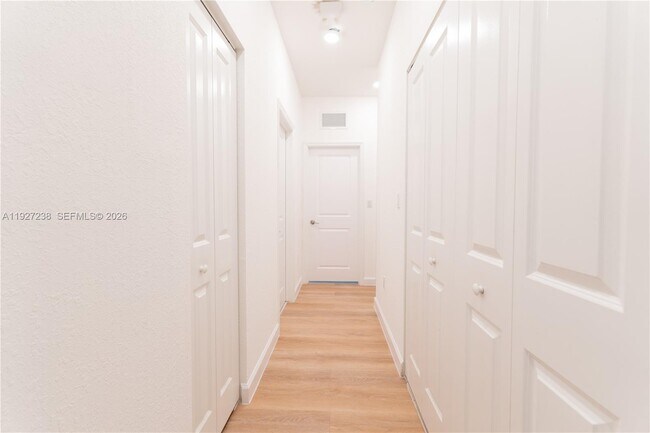 Building Photo - 25185 SW 108th Ave