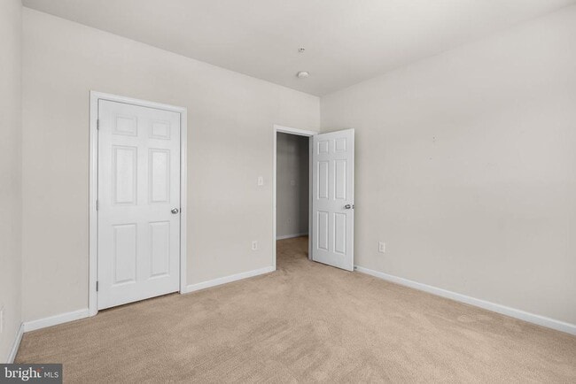 Building Photo - 1616 Hardwick Ct