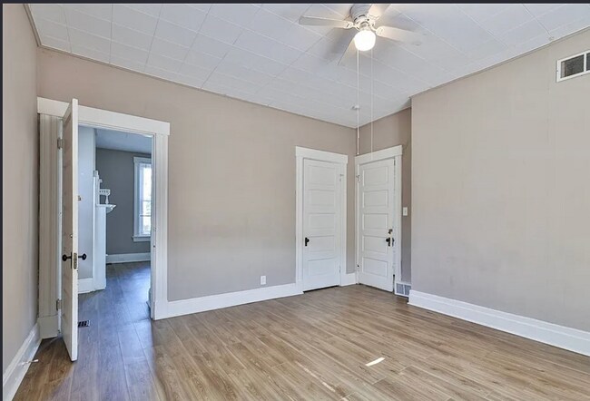 Building Photo - Bright 4-Bed Home with Fenced Yard, Central HVAC, and 3 Finished Levels