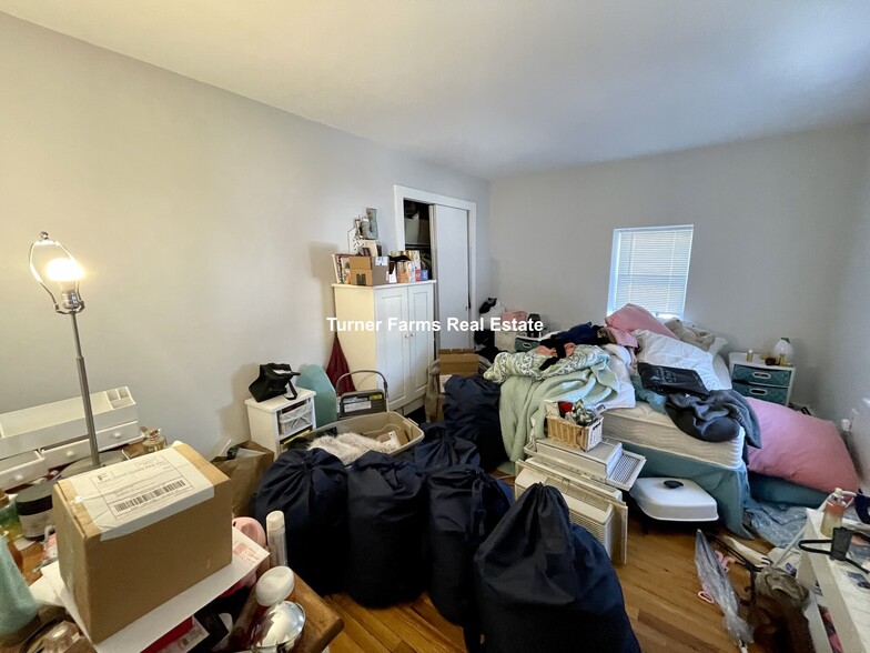 Building Photo - 41 Sewall St