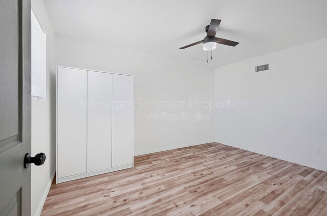 Building Photo - 362 Fisherman Rd