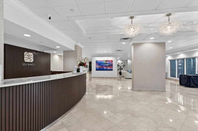 Building Photo - 4301 N Ocean Blvd