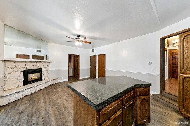 Building Photo - 2235 Texas Ave