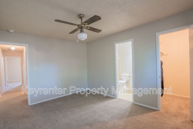 Building Photo - 6119 S Troost Ave