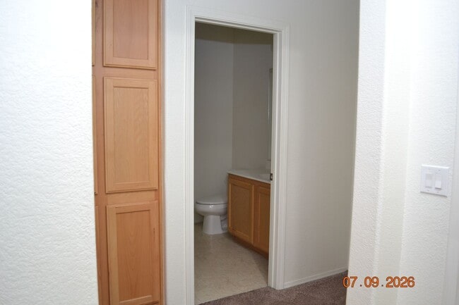 Building Photo - 2BED/2BA SOUTHWEST HOME - 1 STORY IN GATED COMMUNITY WITH POOL AREA AND SPA
