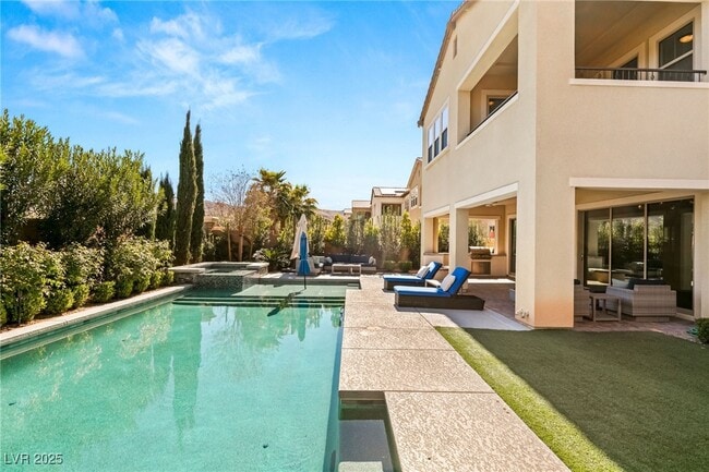 Building Photo - 4039 Villa Rafael Dr