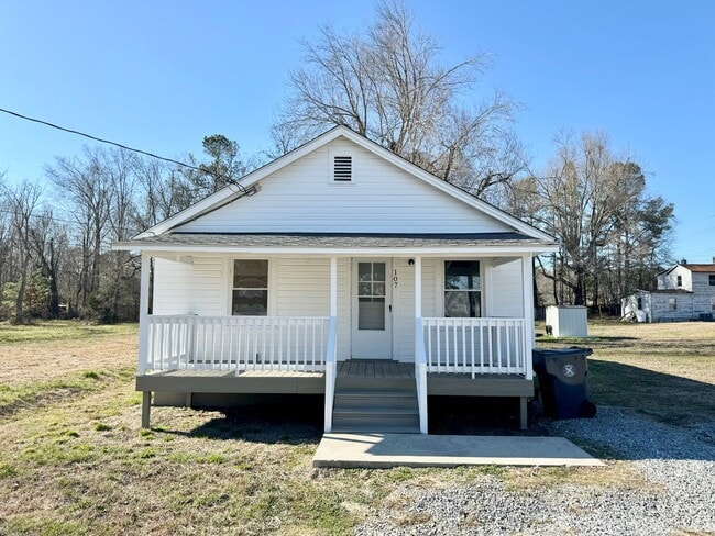 Primary Photo - Lovely 2 Bedroom Rancher… Waiting for You ...