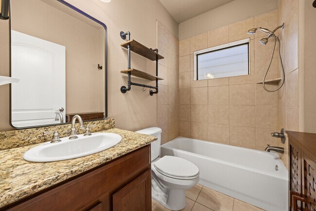 Building Photo - 1162 Hempstead Villa Ln