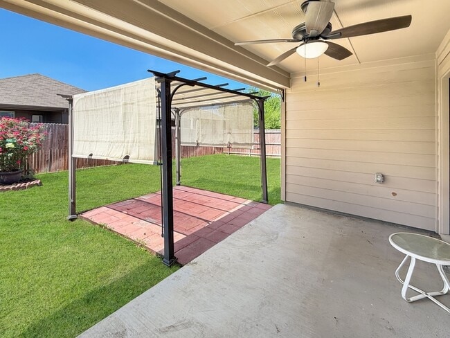 Building Photo - 908 Whisper Spgs Ct