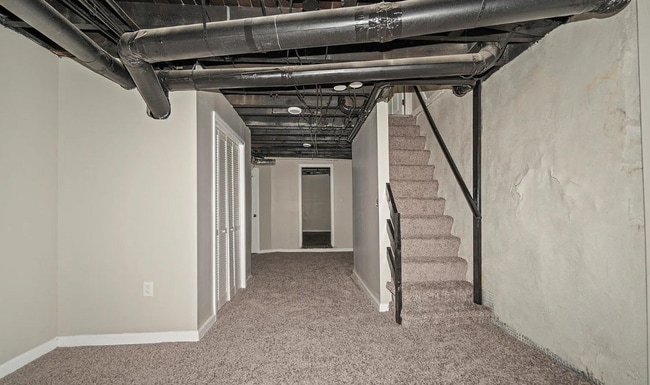 Building Photo - 163 N Wolfe St