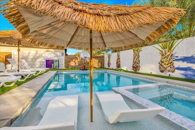 Building Photo - 83796 Moreno St