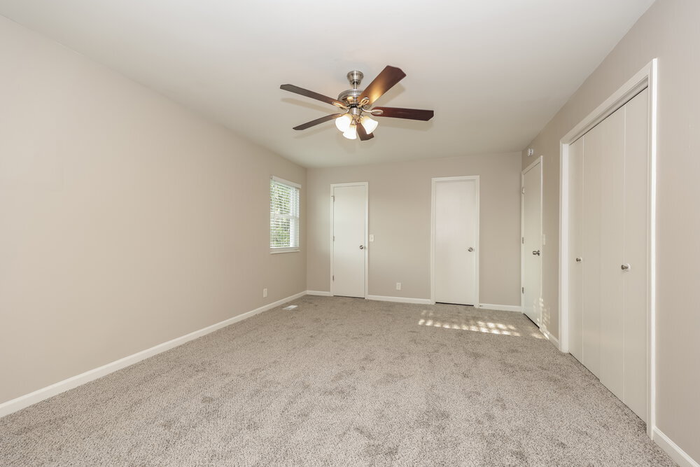 Building Photo - 520 Spring Garden Ct