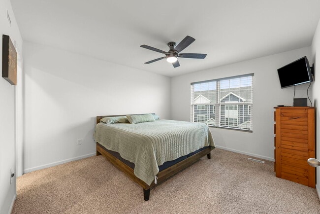 Building Photo - 846 Briar Gln Ct