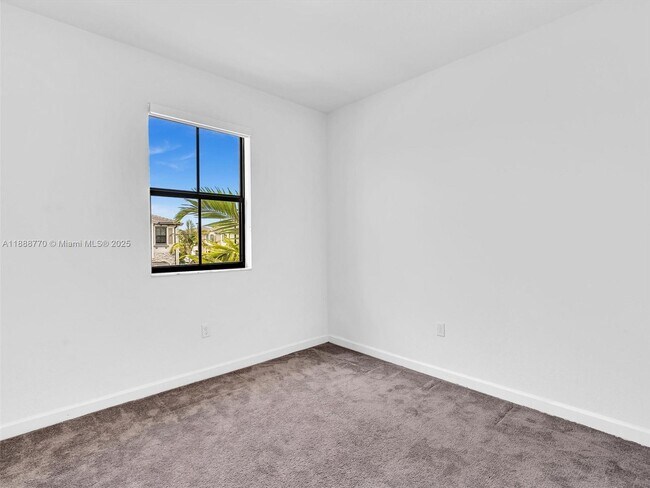 Building Photo - 20381 NW 4th Ave