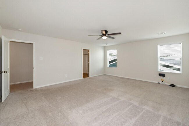 Building Photo - 15621 Briar Forest Dr