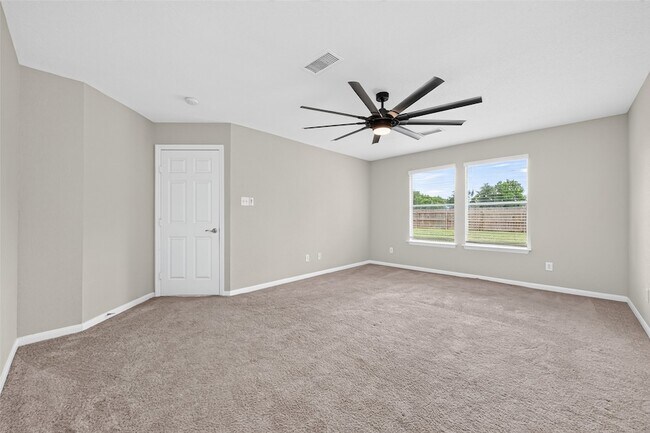 Building Photo - 3219 Watercliff Ct