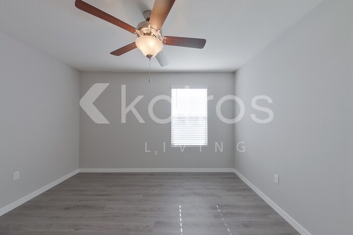 Building Photo - 8624 SW 44th Ct