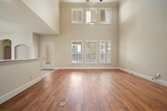 Building Photo - 10941 Yorkshire Ln