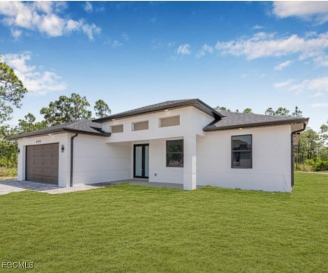 Building Photo - 1105 Jaguar Blvd