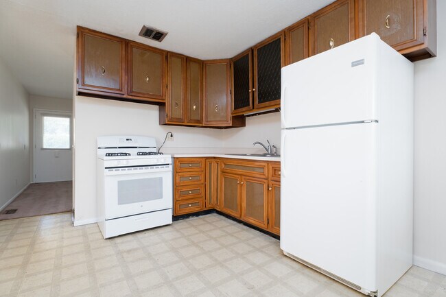 Building Photo - 2248 Boarman Dr