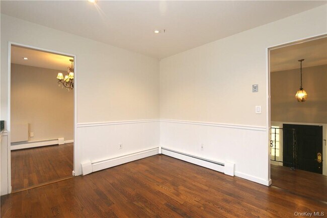 Building Photo - 158 Dykeman Rd