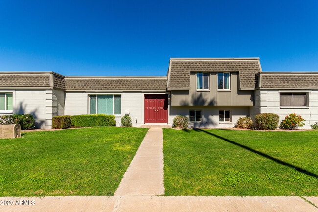 Building Photo - 4971 N Granite Reef Rd