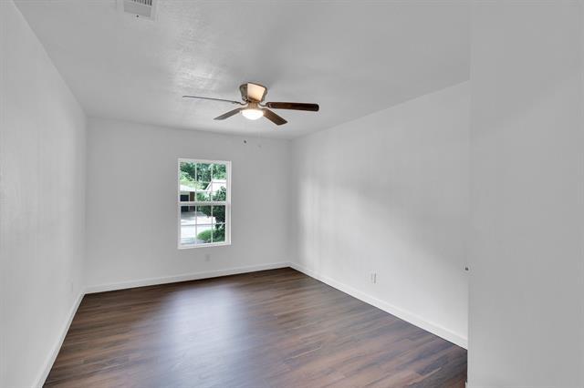 Building Photo - 6124 Sundown Dr