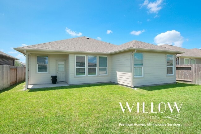 Building Photo - The Maple – Single-Story Sophistication with Room to Live